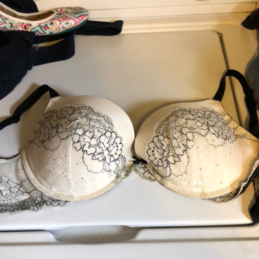 Victoria secret bra